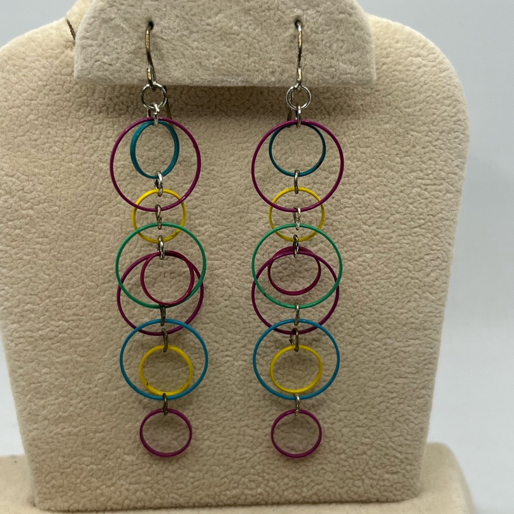 Colorful overlapping ring styled dangle earrings